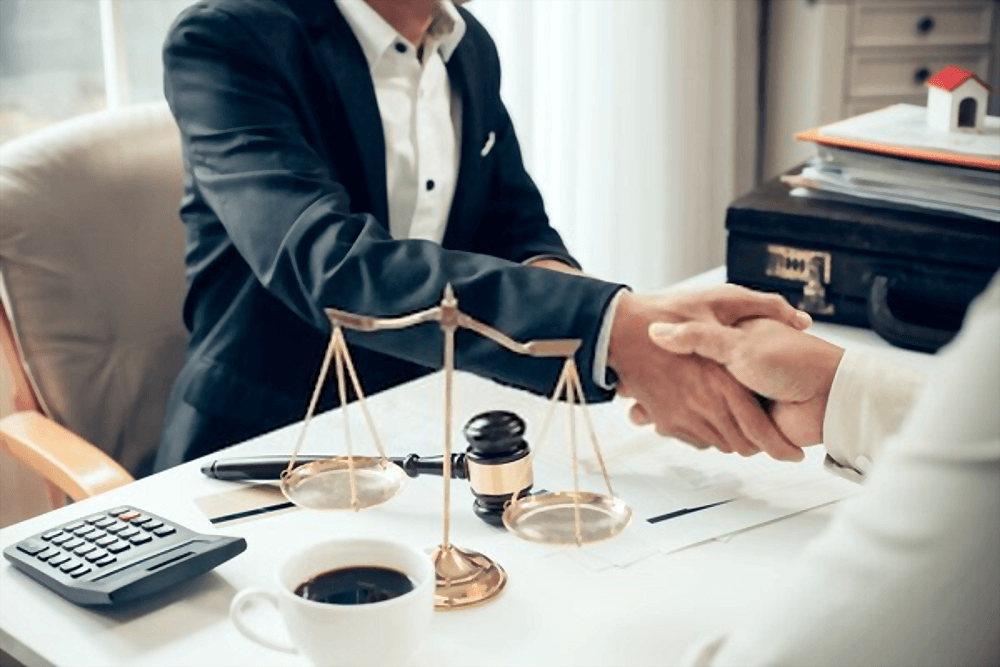 Corporate Lawyer Gurgaon